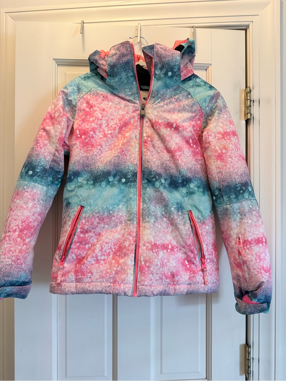 Roxy Kids Pink and Teal Gradient Winter Jacket with Hood Size L (12)